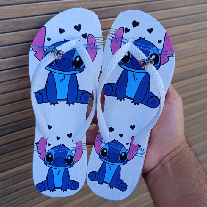 Chinelo Feminino Slim Personagem Promoção