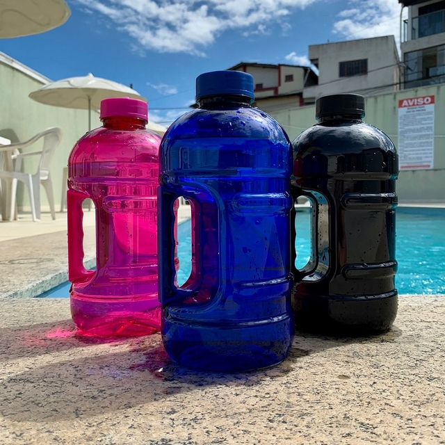 Garrafa de Água Galão 2 Litros BPA Free Anti Vazamentos com Envio Imediato