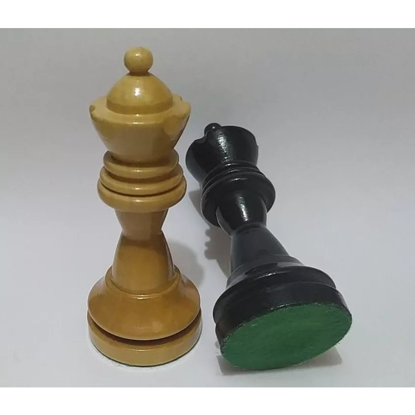 Kit peças de Xadrez Espiral 32 Peças Impressão 3D Preto e Branco