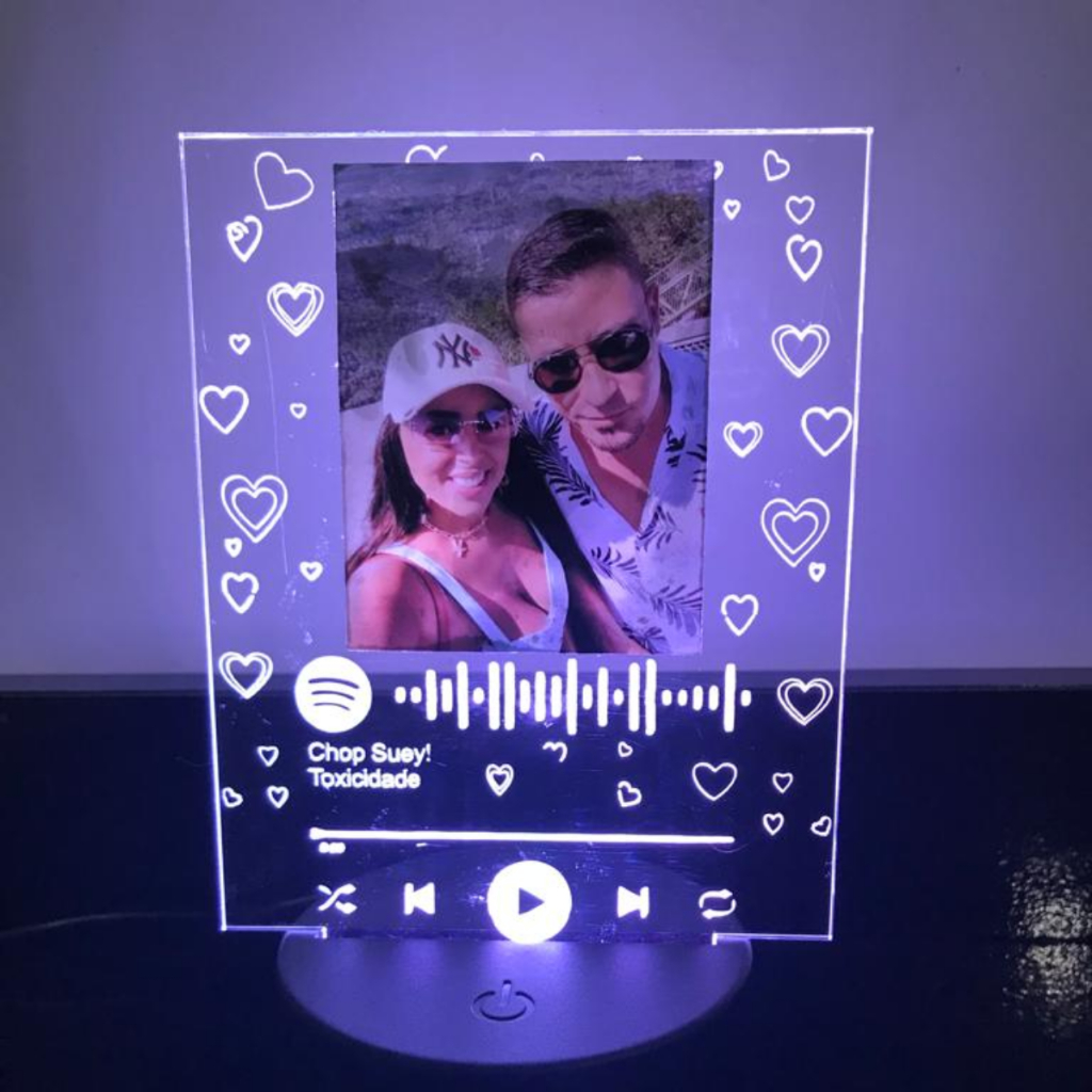 Luminária 3D QR code , placa com código gravado, foto personalizada