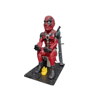 Deadpool no banheiro - Suporte Controle Xbox Ps3 Ps4 Ps5