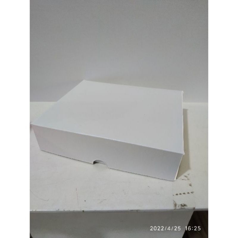 10 caixas de presente branca n° 15 medidas 25x20x5