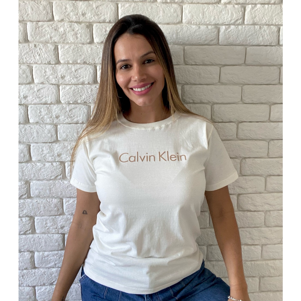 Camiseta Amarela Calvin Klein - Grandes Grifes