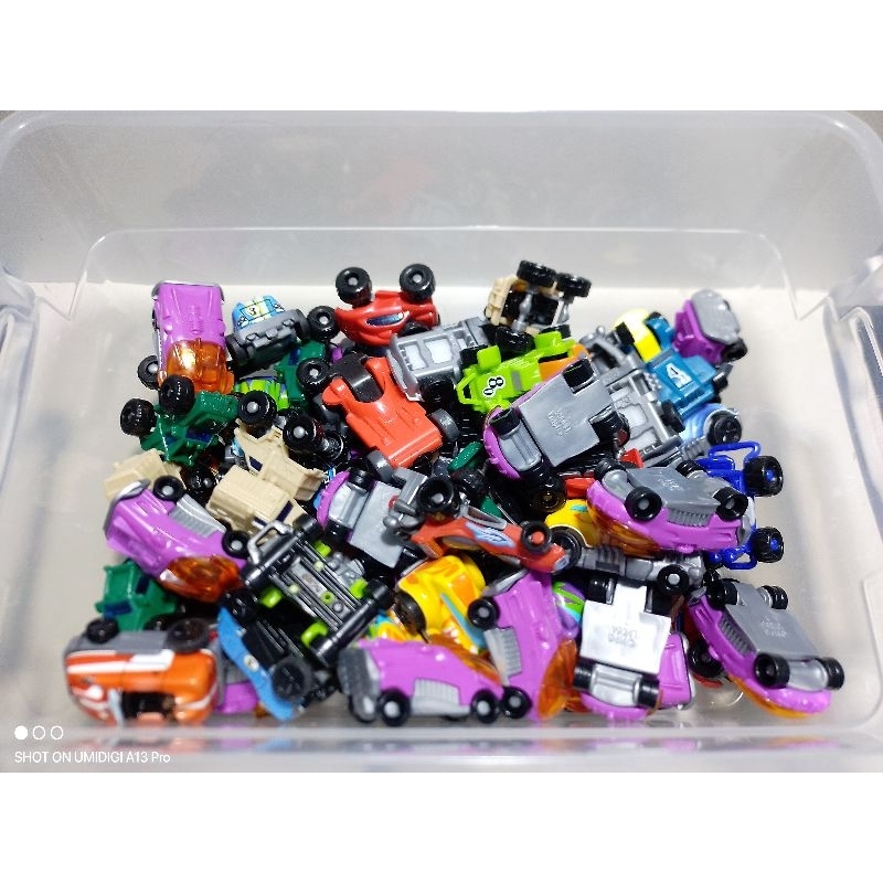 coleção de Kinder ovo sortidos | Shopee Brasil