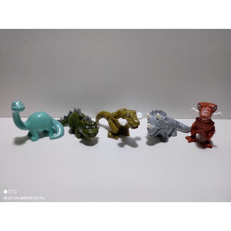 Coleção completa Dinossauros Jurassic World Kinder Ovo