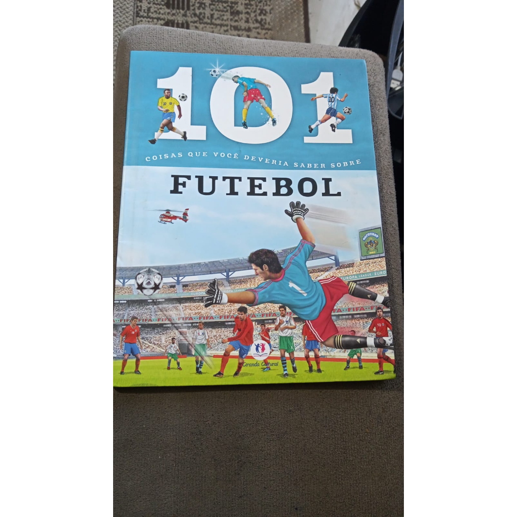 Futebol: 101 Curiosidades, 1001 Perguntas E Respostas: Futebol, De Ciranda  Cultural. Série 1, Vol. 1. Editora Ciranda Cultural, Capa Mole, Edição 1 Em  Português, 2022