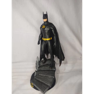 Estátua batman 1989 action figure michael keaton