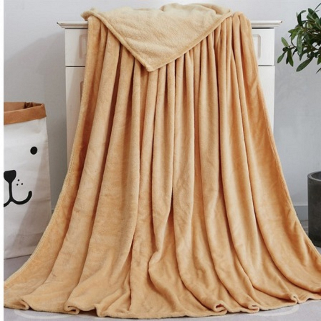 Cobertor Queen Manta Fleece Microfibra Coberta 2,35x1,80M Toque Seda Macio  Off White