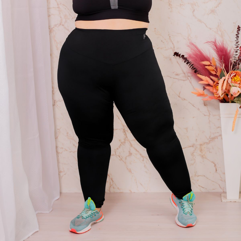 CALÇA LEGGING BLACKOUT PLUS SIZE- 0% TRANSPARÊNCIA, COM TECIDO