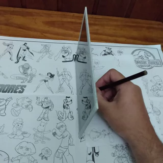 Espelho Mágico Para Desenho - Desenhista Didático - 18x14cm