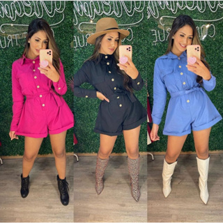 Macaquinho Feminino Manga Longa Tecido Linho Modelo Alfaiataria Curto Botão na Frente e Cinto para Amarração na Cintura Tendência Promoção Elegante