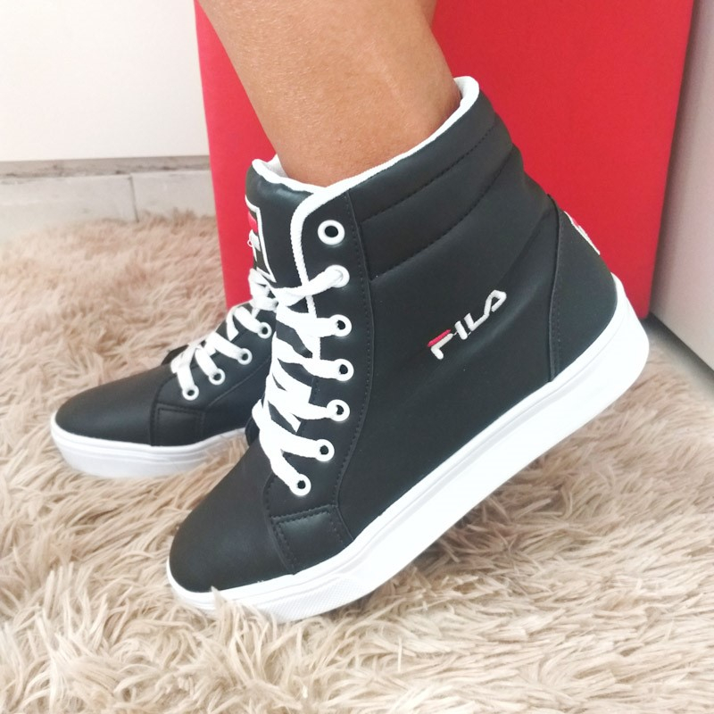 Botinha best sale fila feminina