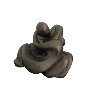 Escultura Casal Paixao beijo artesanal Preto Fosco