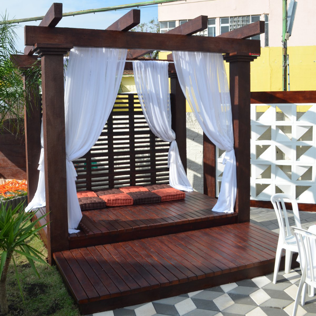 Cortina Para Pergolado Área de Lazer 2,00m x 2,30 Festa Formatura Casamento Decoração Jarim Gazebo