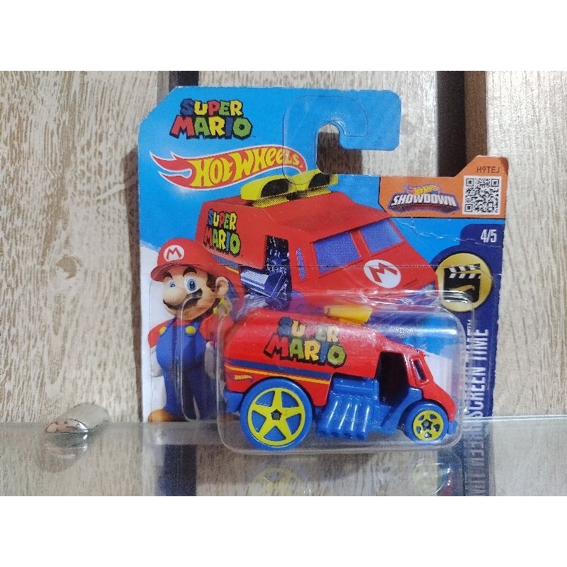 Hot Wheels Cool One Super Mario Screen Time - Diecast 1:64 Con Custodia