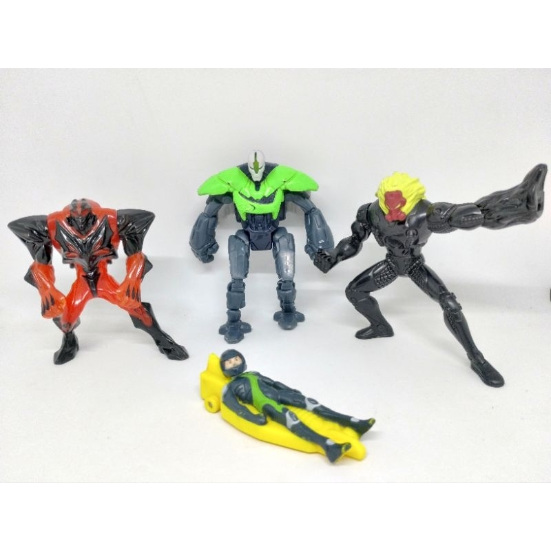 Conjunto Bonecos Max Steel Toxzon McDonald's | Shopee Brasil