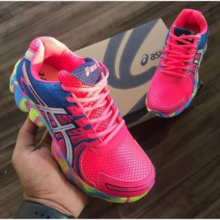 Tenis asics hot sale feminino promoção