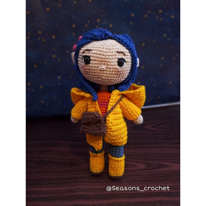 Boneca Coraline amigurumi