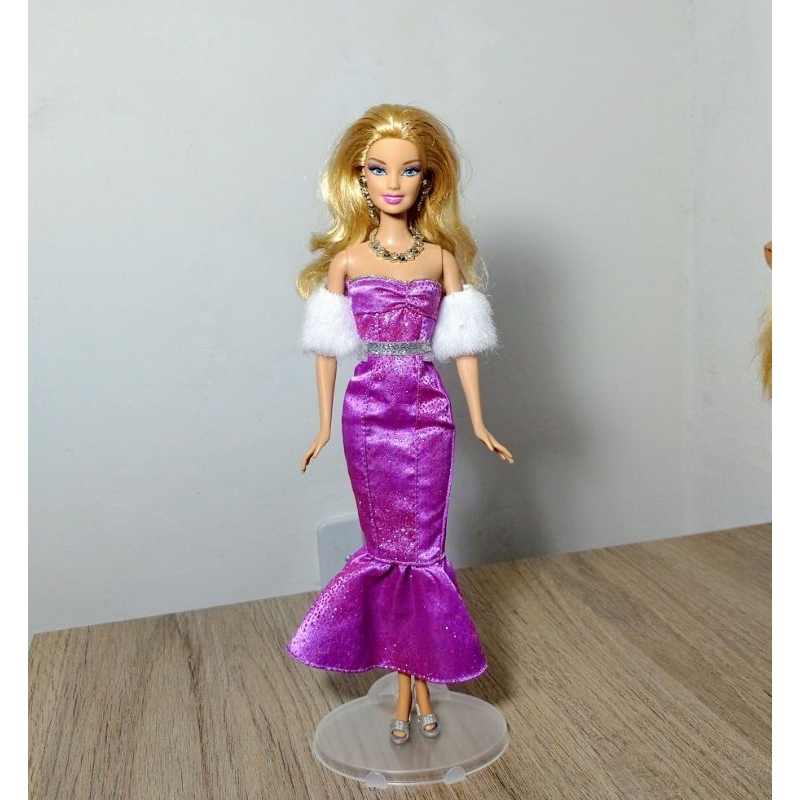 Boneca Barbie Fashion and Beauty - Loira Vestido Azul Glitter GRB32 Cod:  5021-6 Mattel