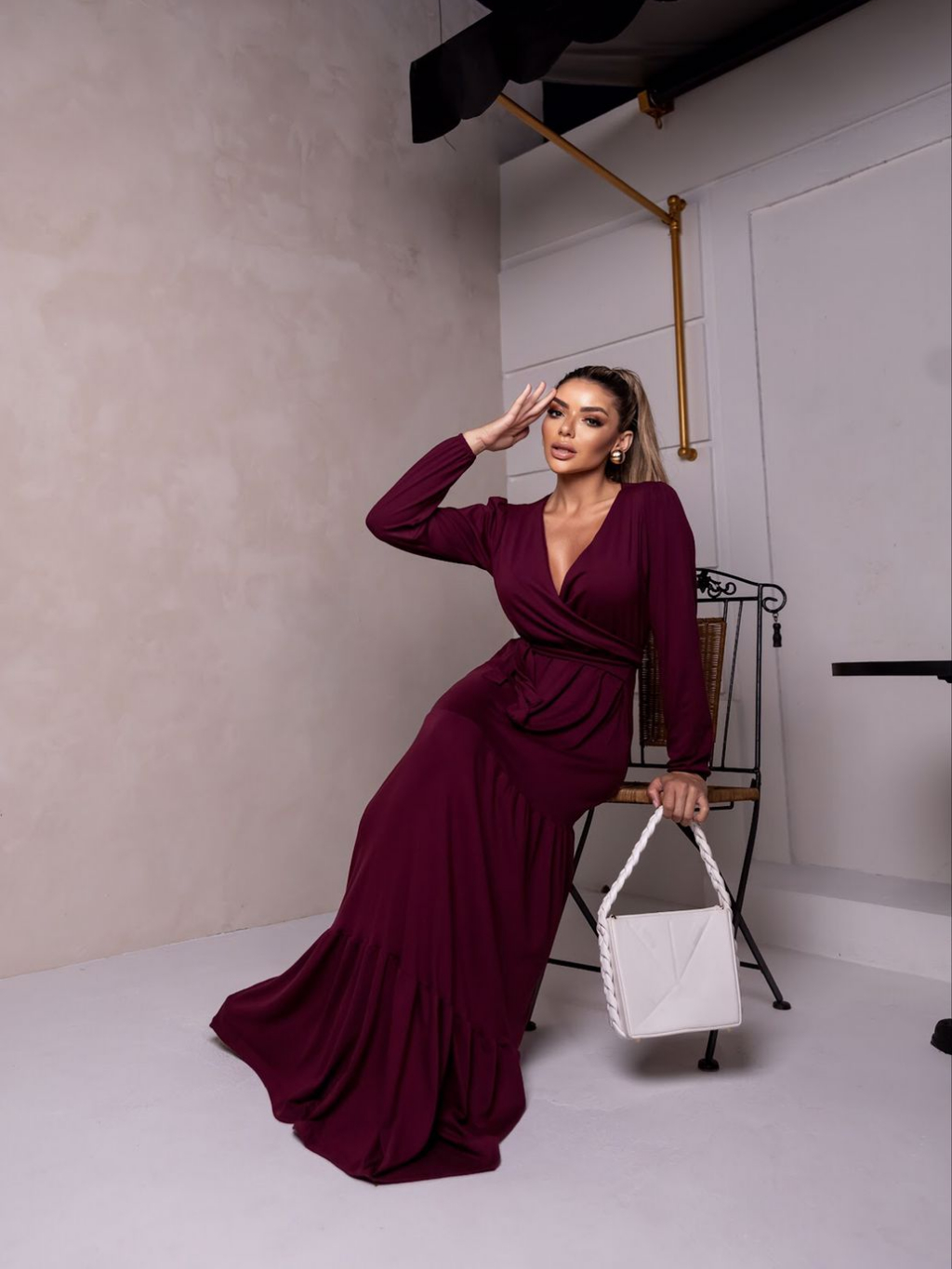 Vestido Marsala Longo de Manga Longa Vestido cor de vinho