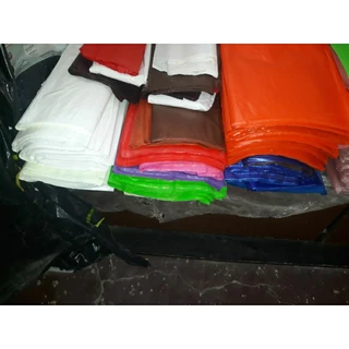 Folha de plástico liso do tipo sacolinha - 50x50 - Pacote com 1 KG