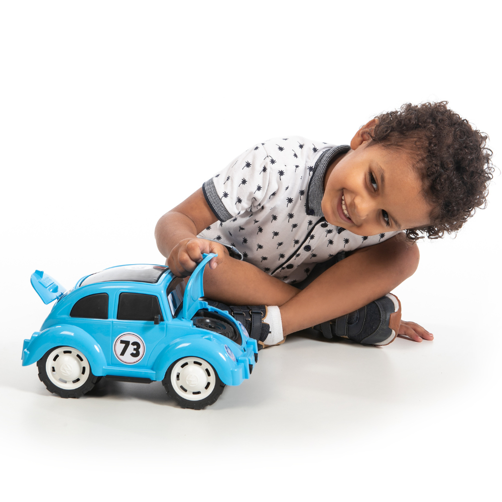 Carrinho de Brinquedo Grande Fusca Azul Carro Infantil Koby | Shopee Brasil