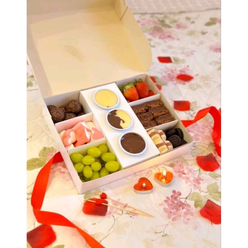 Caixa para Petisco / Fundue Dia dos pais ou Dia dos Namorados ,Páscoa BRANCA