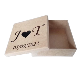 12 Caixa 15x15x5 com Iniciais dos Noivos mais Data Casamento MDF Madeira