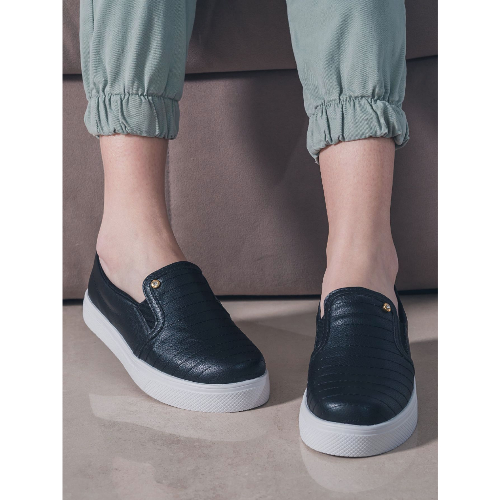 Tênis Feminino Slip On Casual Liso Anatômico Tenis iate Sem