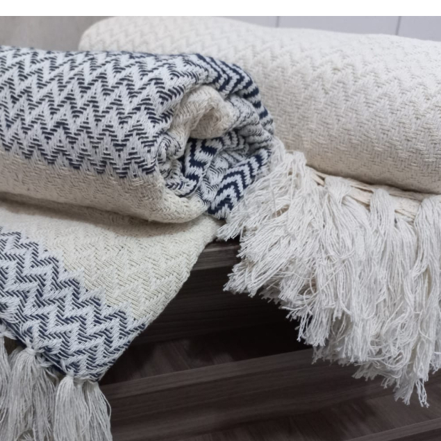 MANTA DECORATIVA PARA SOFÁ OU POLTRONA 100%ALGODÃO TAMANHO 1,50X2,30CM ...