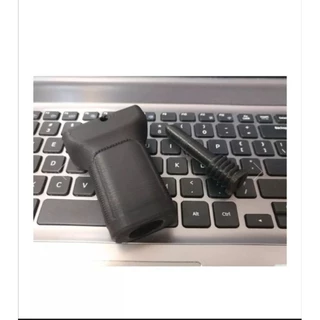 Front Grip Vertical Curto