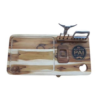 TÁBUA DE CARNE COM GAVETA BANDEJA ALUMÍNIO, PERSONALIZADA, SUPORTE DE MADEIRA EMBUTIDO + GARRA DE URSO + GARFO TRIDENTE + 1 CUMBUCA PORCELANA PARA MOLHOS