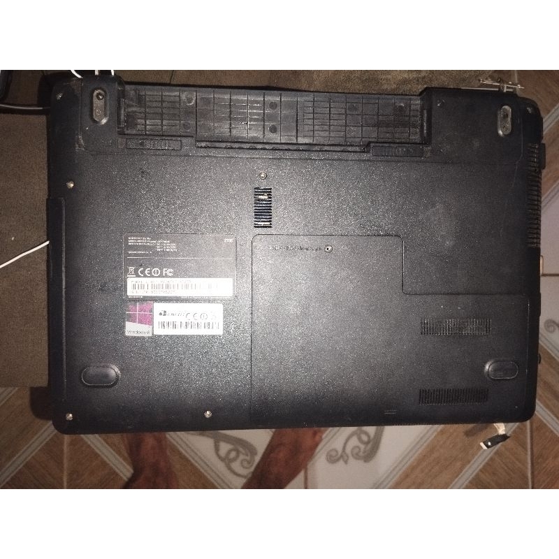Carcaca Superior e Inferior notebook Samsung NP270E4E Descrição