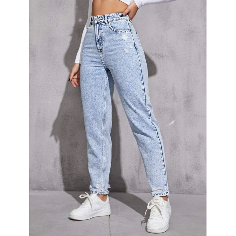 Calça com hot sale bolso rasgado