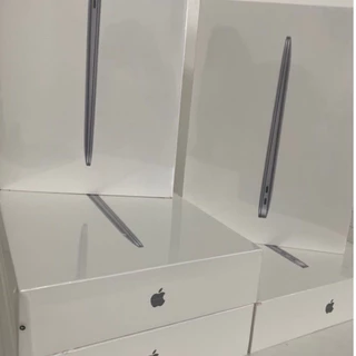 MacBook Air 13 8/256GB Lacrado 1 Ano de Garantia Apple