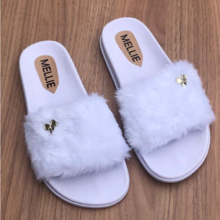Chinelo Slide Pelucia Com Laco Sandalia de Pelinhos Das Blogueiras Moda Das Influencers Rasteira Moderna Com Pelo Rasteirinha de Pelinho Moda 2023 Mellie