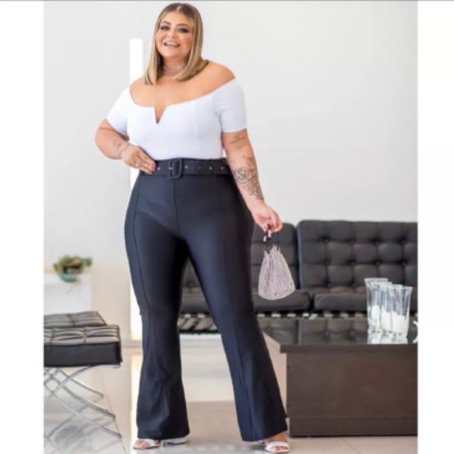 CALÇA PLUS SIZE FLARE PRETA NEOPRENE