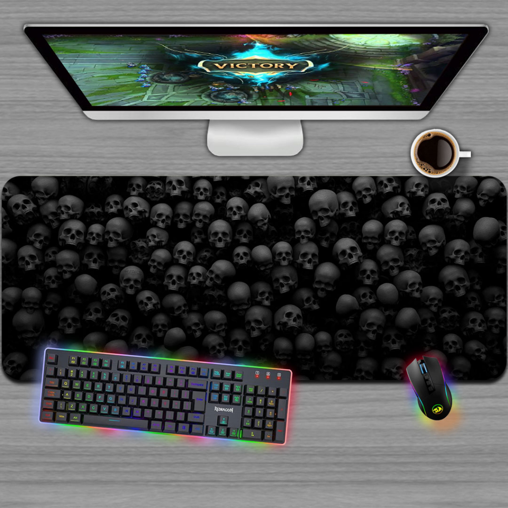 Mousepad Gamer, Tamanhos variados - CAVEIRAS PRETAS