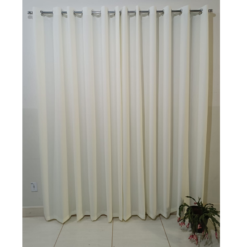 Cortina Letícia 6,00 x 2,80 para sala ou escritório