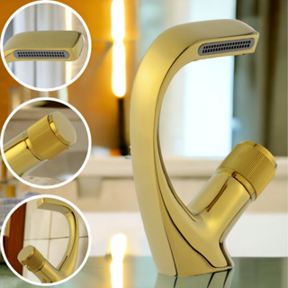 Torneira Misturador Monocomando Em Metal Curva Cairu Cascata Roma Água Quente e Fria Acompanha Engates Flexíveis