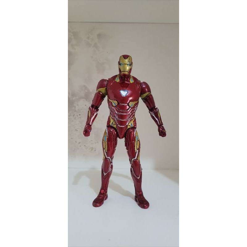 IRON MAN MARK 50 MARVEL LEGENDS