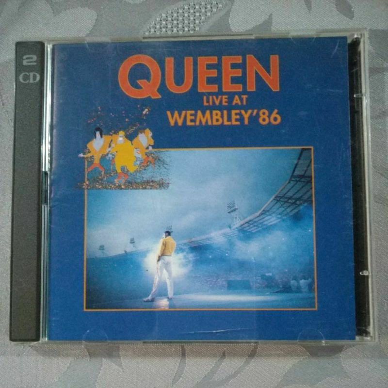 Cd queen live at promo wembley