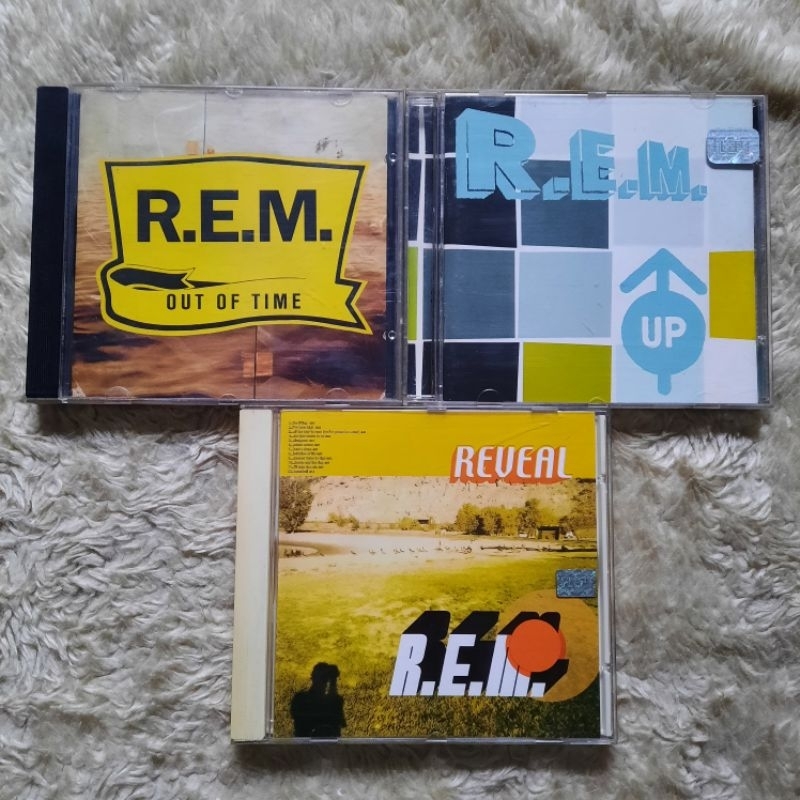 Cds R.E.M Out Of Time (1991), Up (1998) e Reveal (2001) (REM