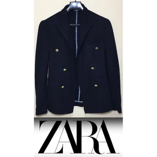 Blazer cruzado ZARA em tecido super elástico.