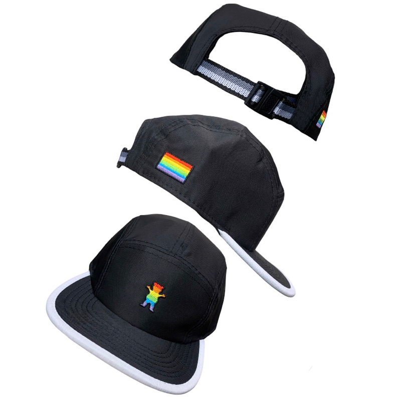 Boné de skate Five Panel são peças populares na moda urbana escolher um ...