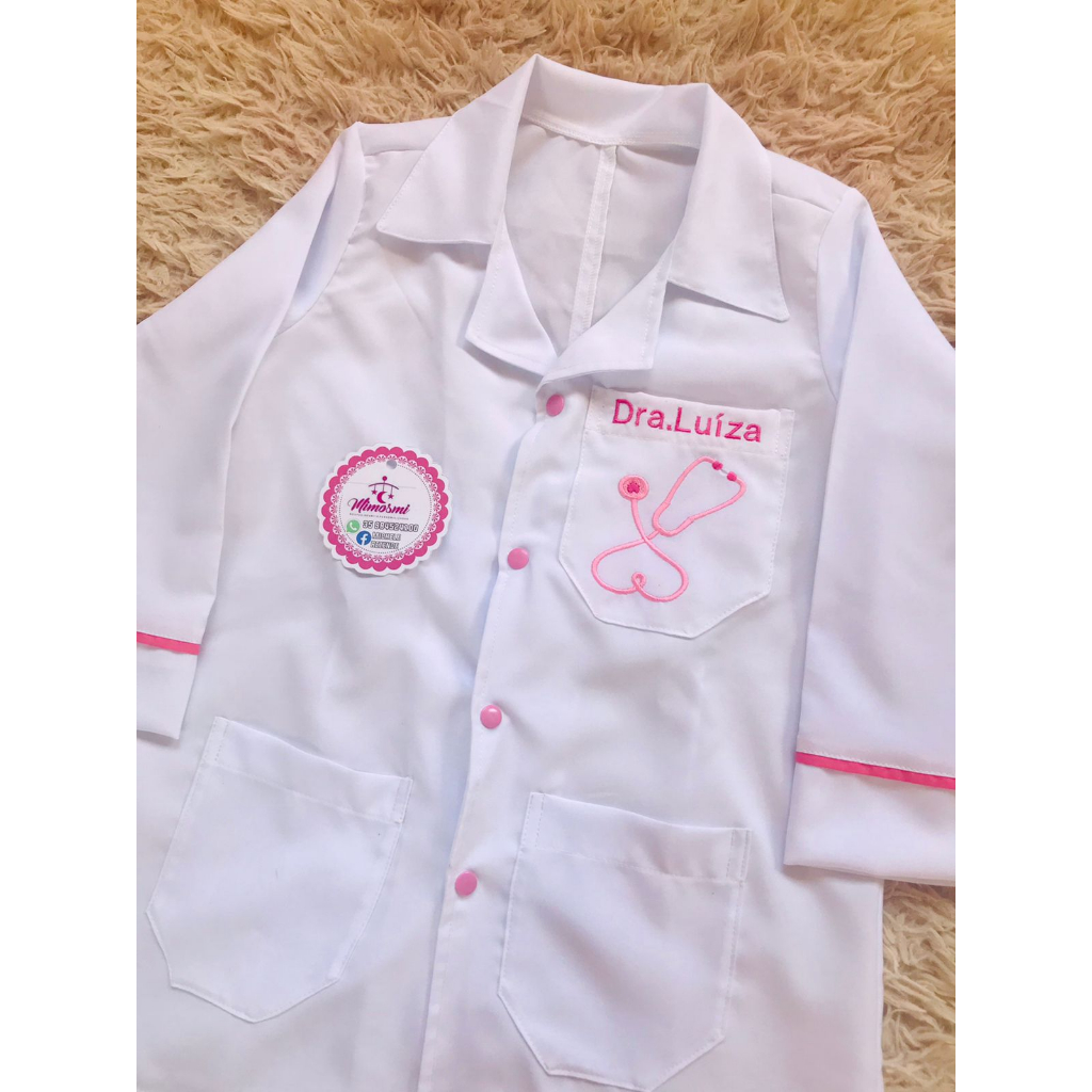 Jaleco Infantil Personalizado com Bordado com nome da Criança na cor de ...