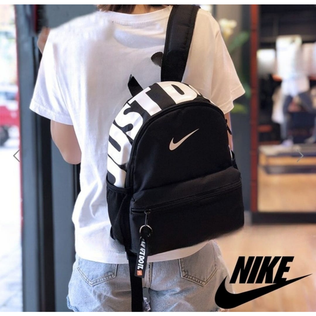 Mochila nike sb store feminina