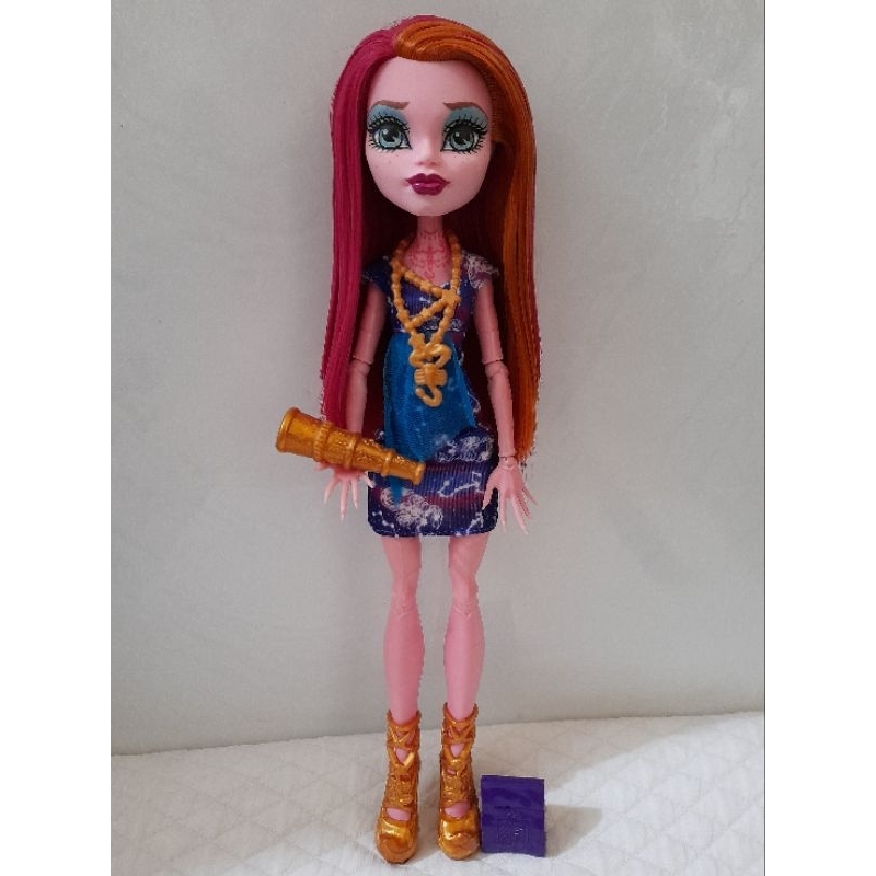 Boneca Monster High Clawdeen Freaky fiel trip incompleta, usada