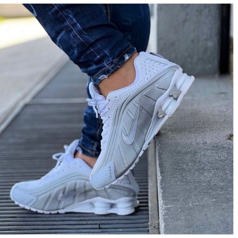 nike shox outlet store