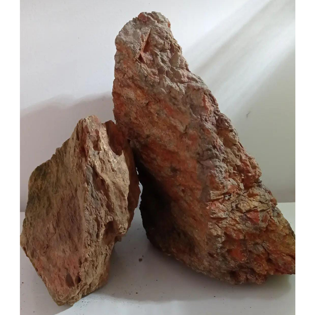 Rocha Dragon Stone red